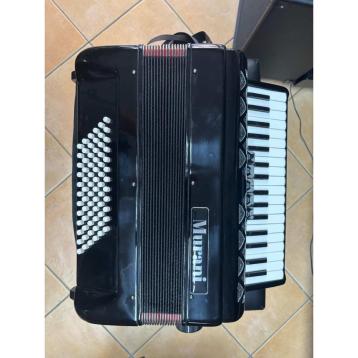 Murani fisarmonica 72 bassi 34 tasti nera
