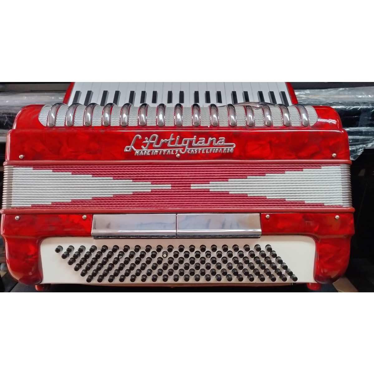L'Artigiana fisarmonica 120 bassi made in Italy Castelfidardo, usata
