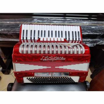 L'Artigiana fisarmonica 120 bassi made in Italy Castelfidardo, usata