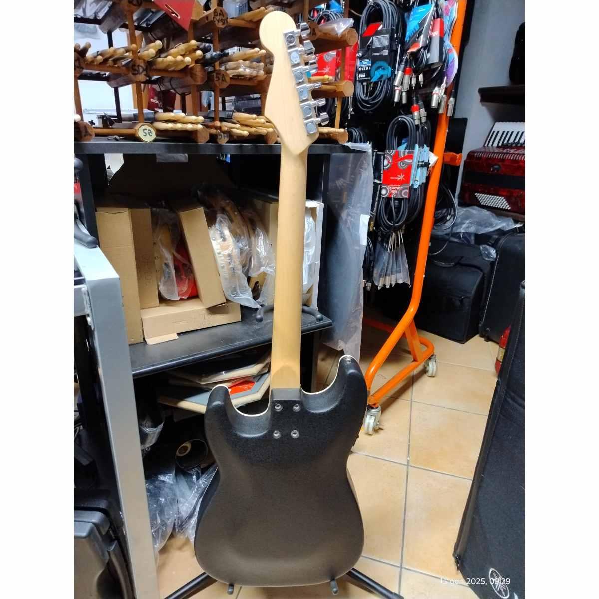 FENDER California Stratacoustic chitarra Usata