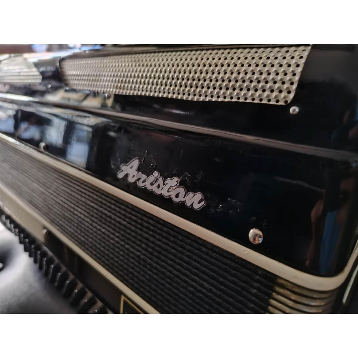 Ariston Castelfidardo Fisarmonica 80 bassi 37 tasti Nera, usata