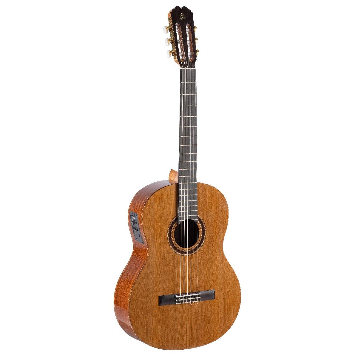 Admira Granada 650 EF Chitarra classica spagnola elettrificata