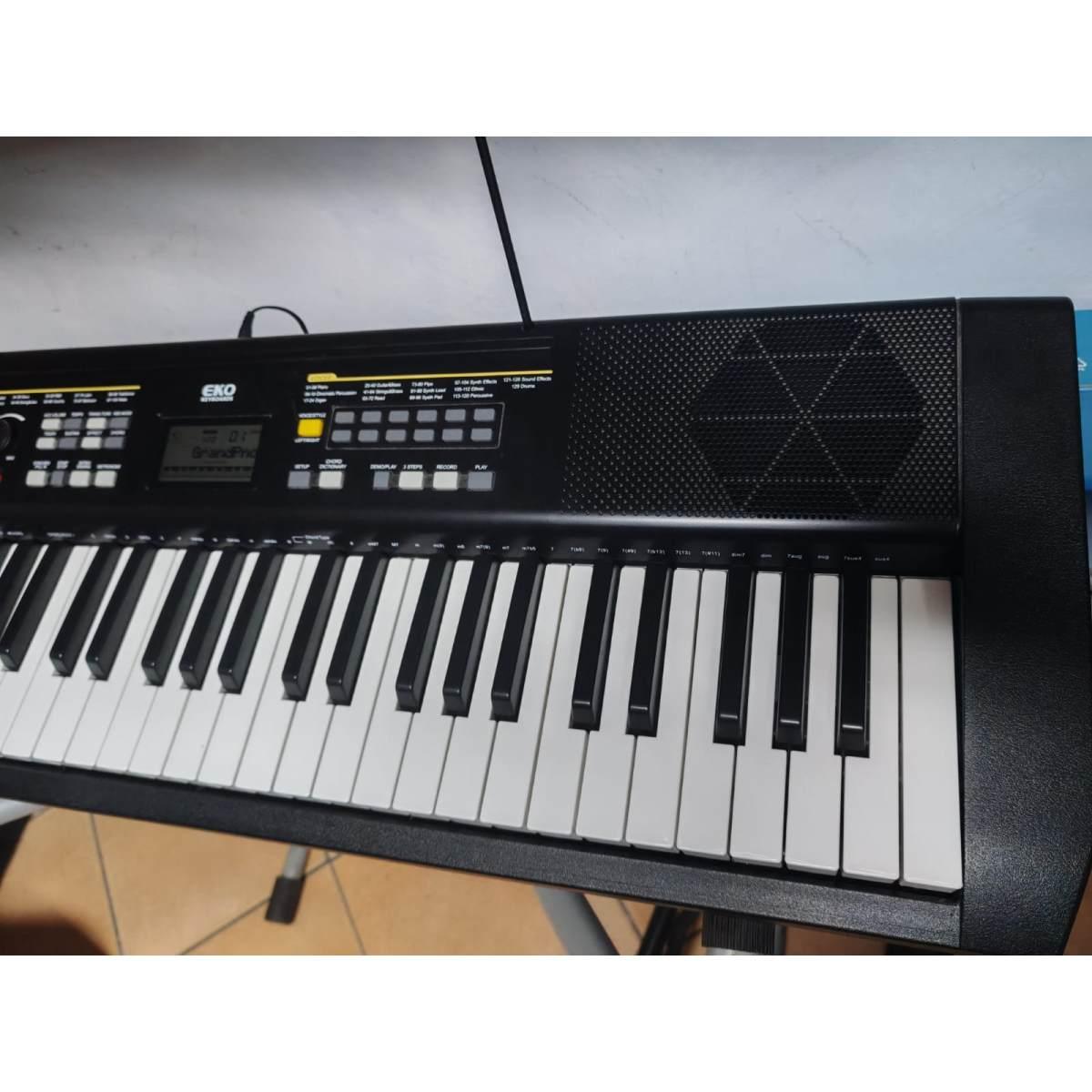 Eko Okey  61  tastiera 61 tasti usata