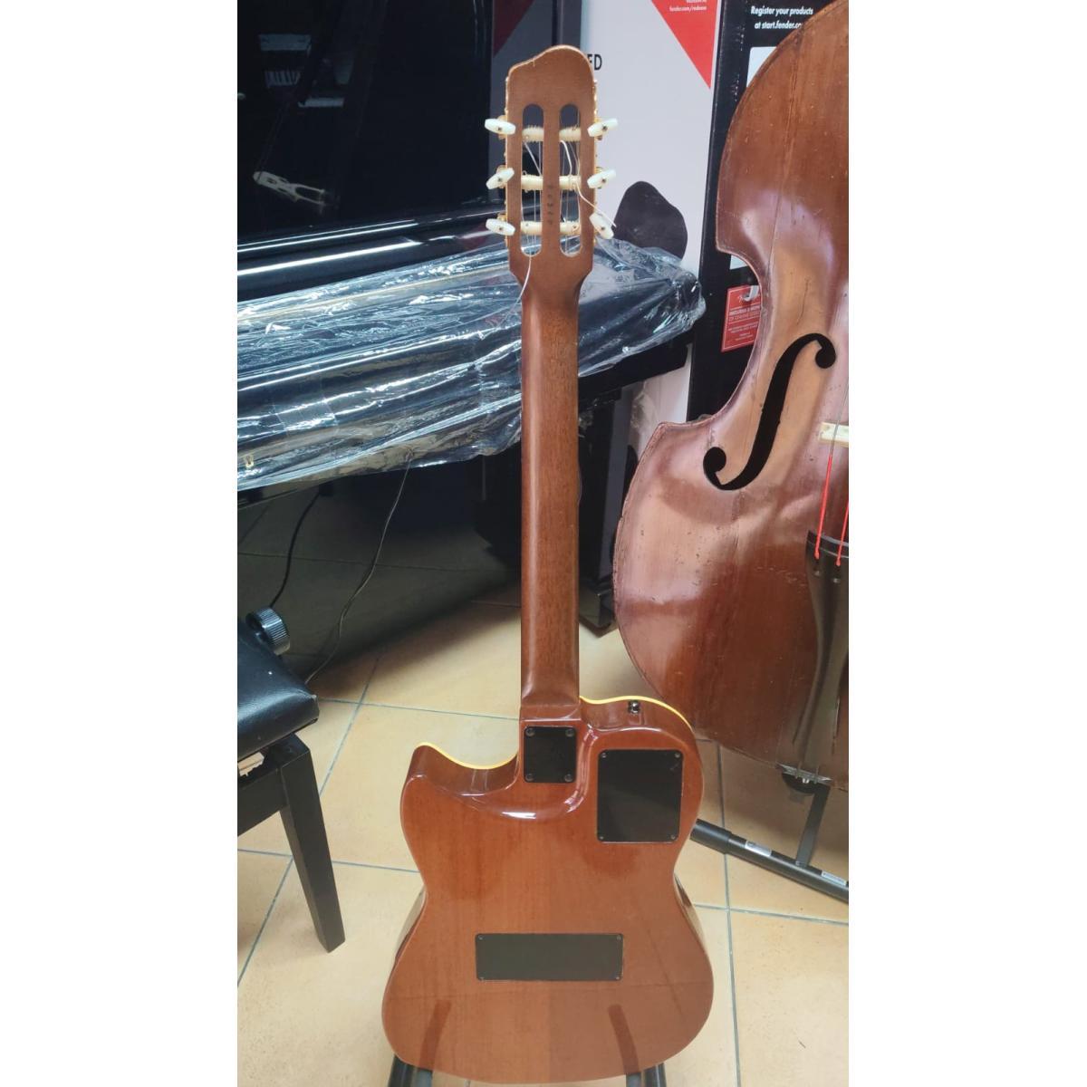 Godin Multiac 1994 made in canada usata completa di custodia originale